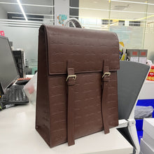 Load image into Gallery viewer, Silverton Signature Backpack - Chocolate
