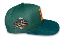 Load image into Gallery viewer, LA World Series Snapback- Emerald/Orange Suede
